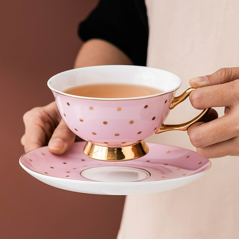Home Cooking Recipes - Keramische roze koffiemokken met schotel theekopje